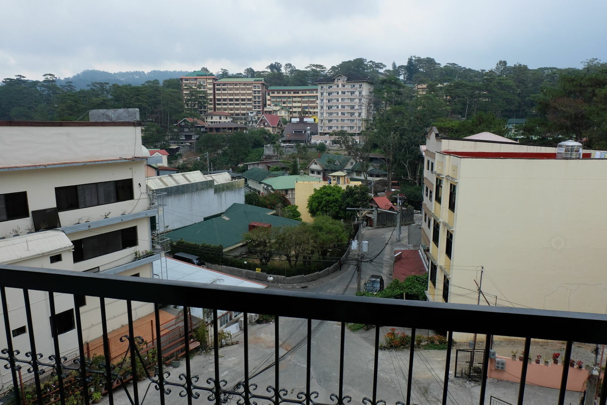 Vybe Travellers Pad Apartment Baguio City ภายนอก รูปภาพ